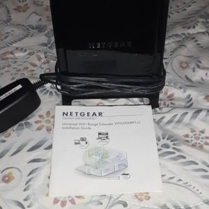 Universal WiFi extender